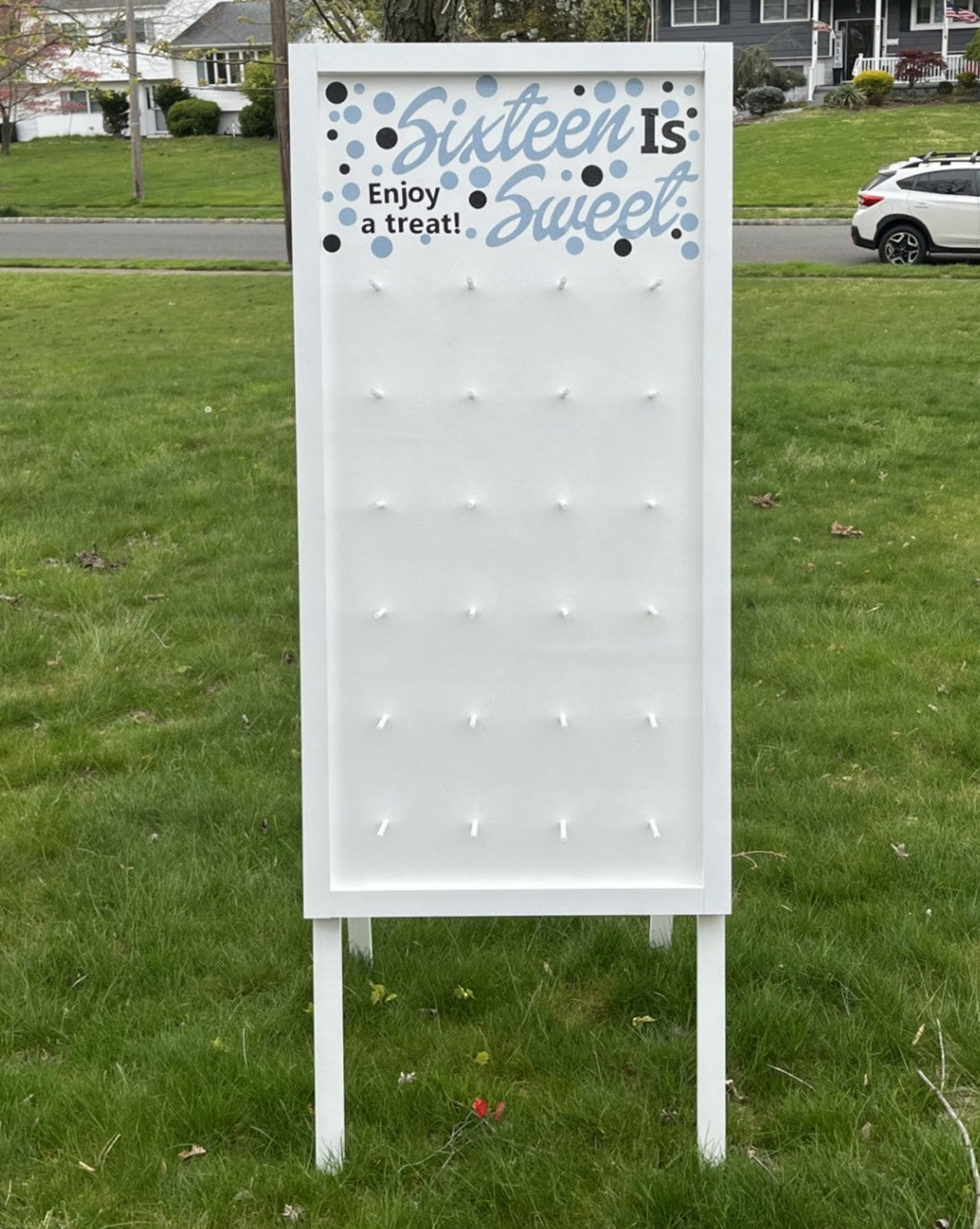 RENTAL Personalized Donut/Pretzel Wall